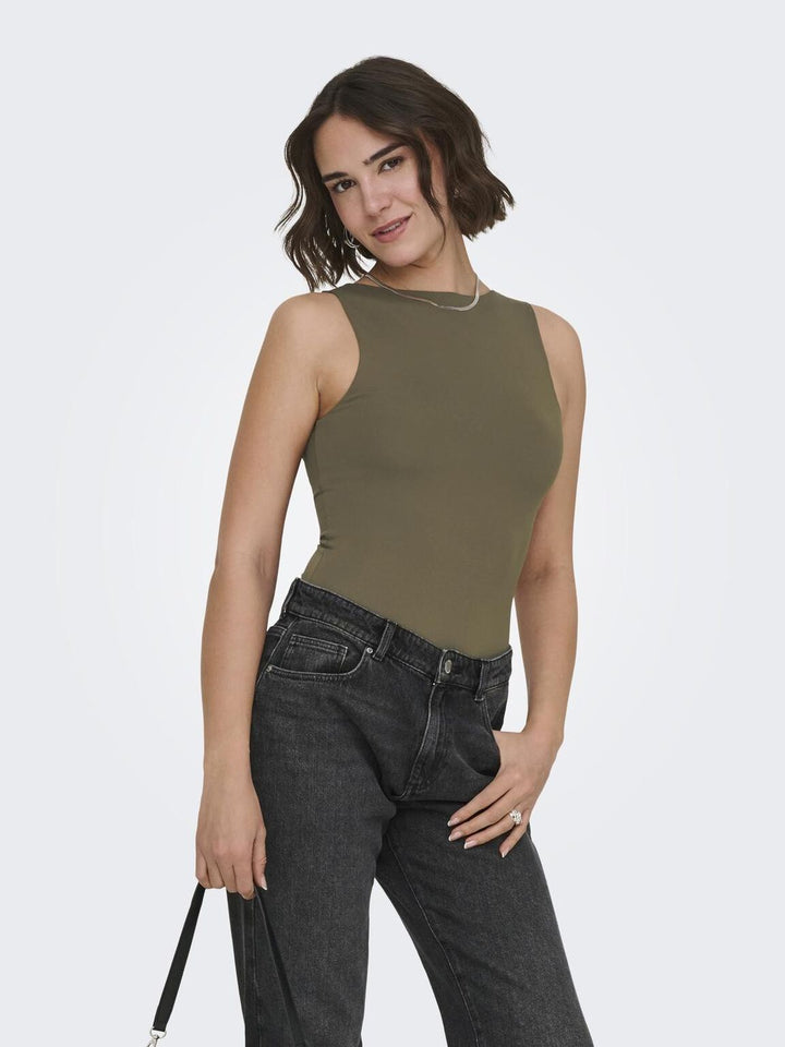 Lea 2-Way Fit Top