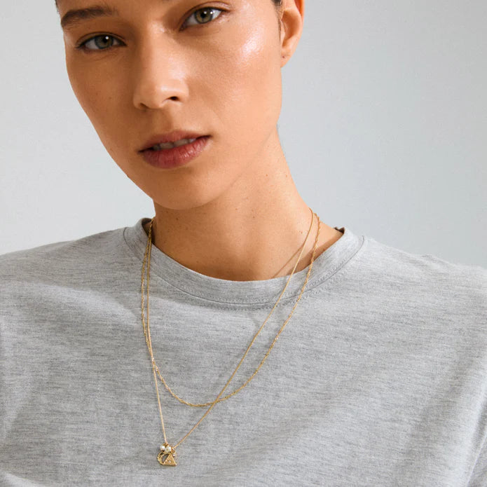 Between 2-in-1 Necklace
