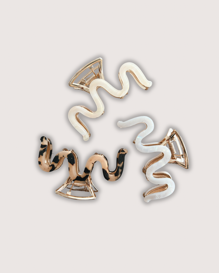 Wavy Gold Claw Clip 
