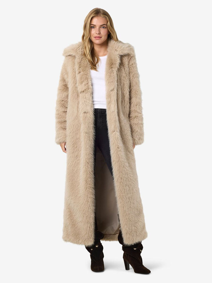 Mevie Fur X-Long Coat