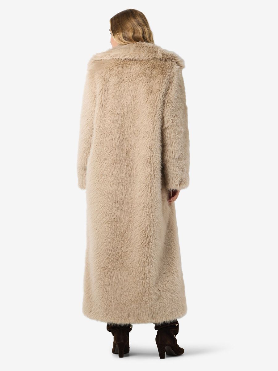 Mevie Fur X-Long Coat