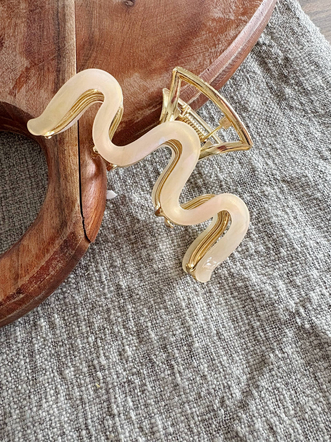 Wavy Gold Claw Clip 