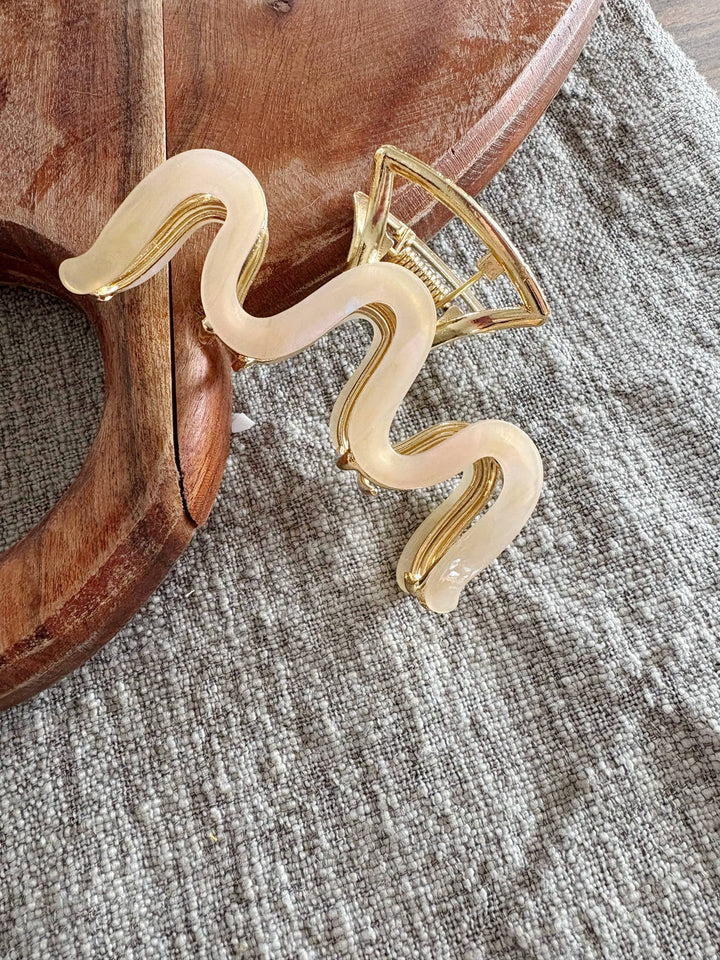 Wavy Gold Claw Clip 