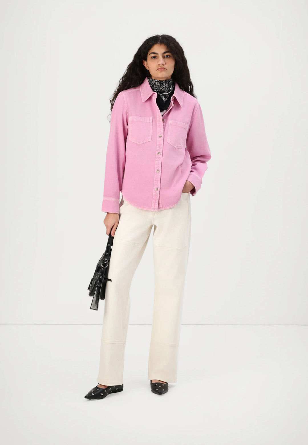 Silla Button Down