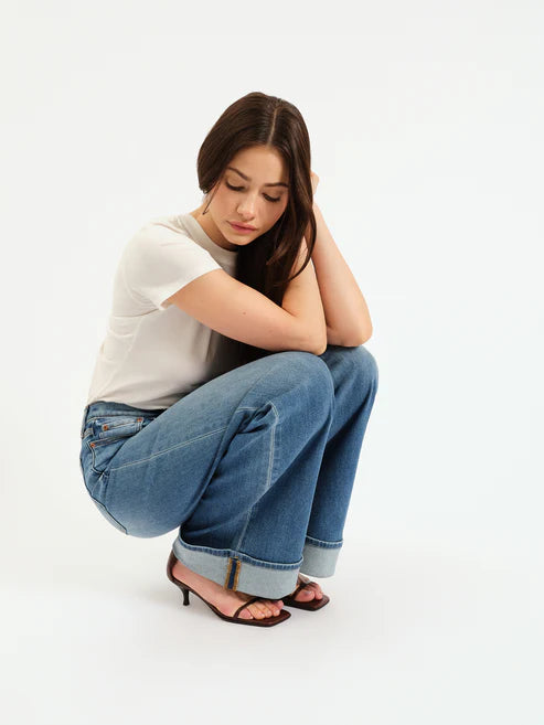 Far Out HR Wide Leg- Big Break