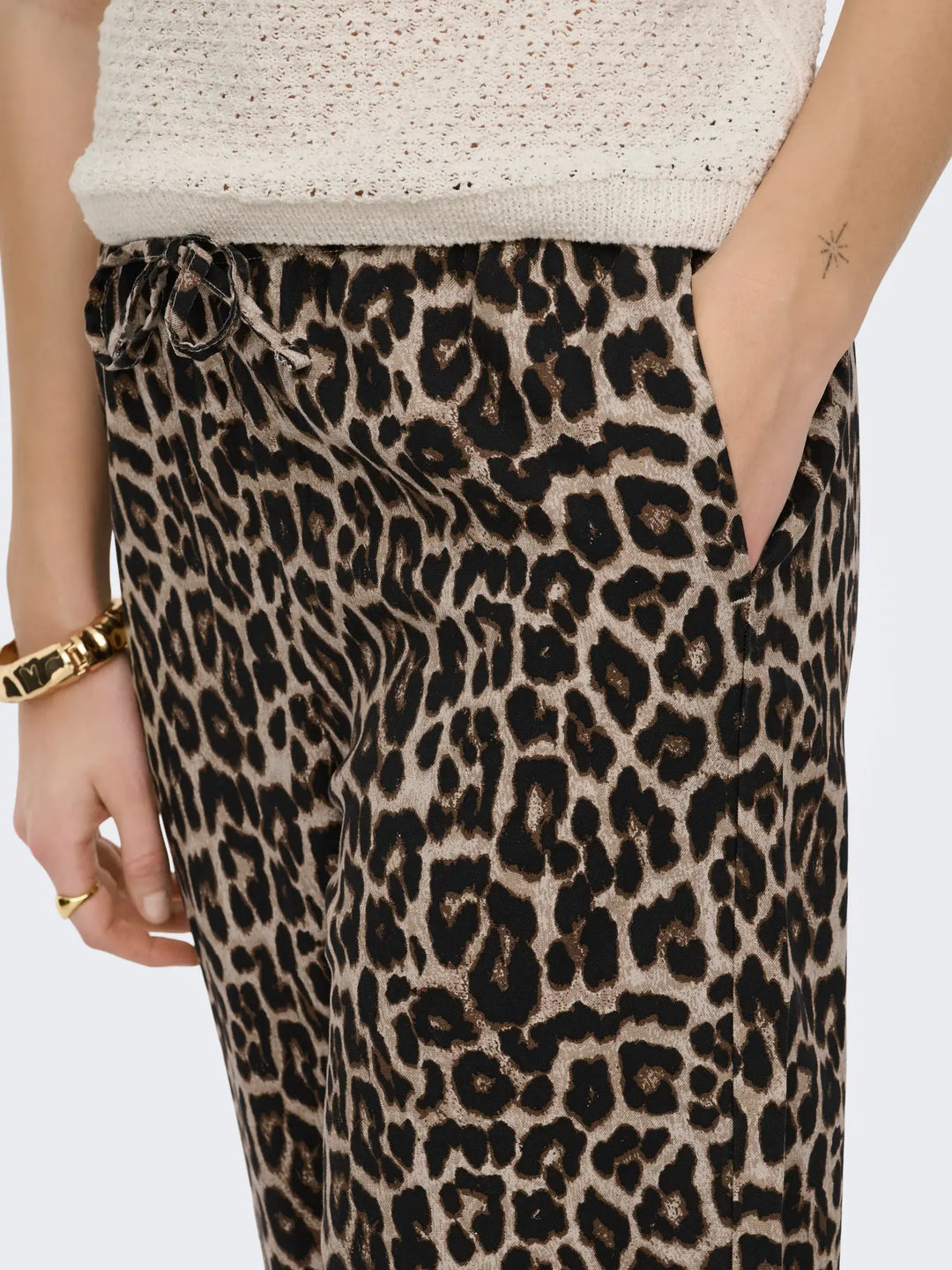 Laris Life Tie Pant