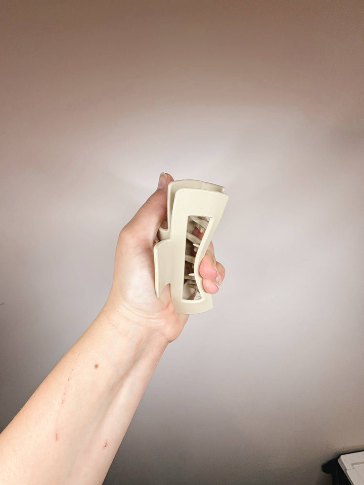 FLEX *Shatterproof Claw Clip *Large