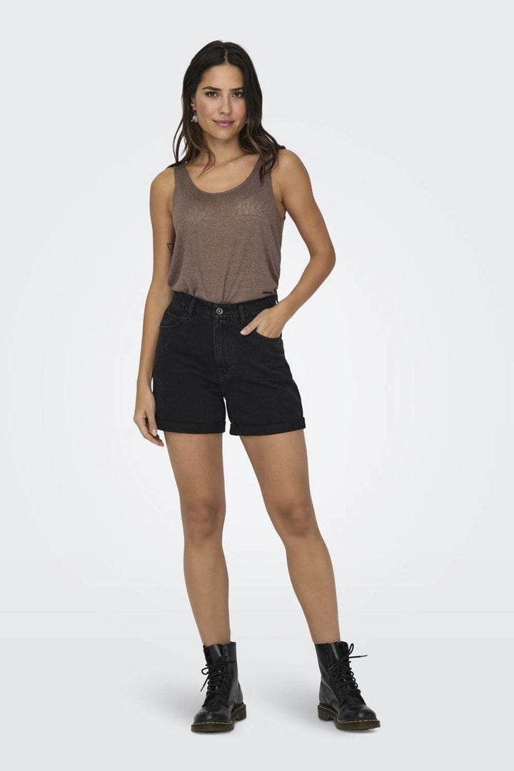 Vega Mom Shorts
