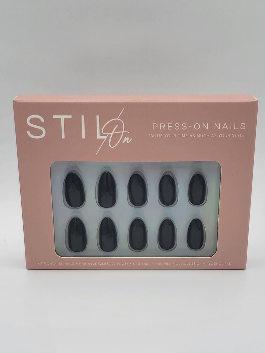 Blacked out  - Short Almond