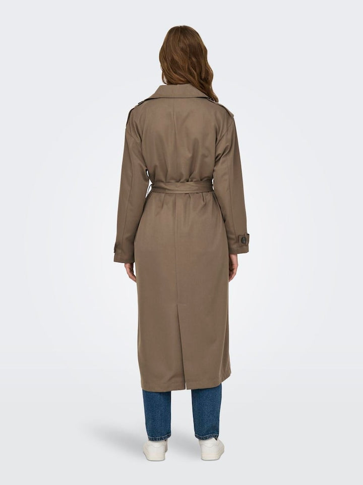 Chloe Trench