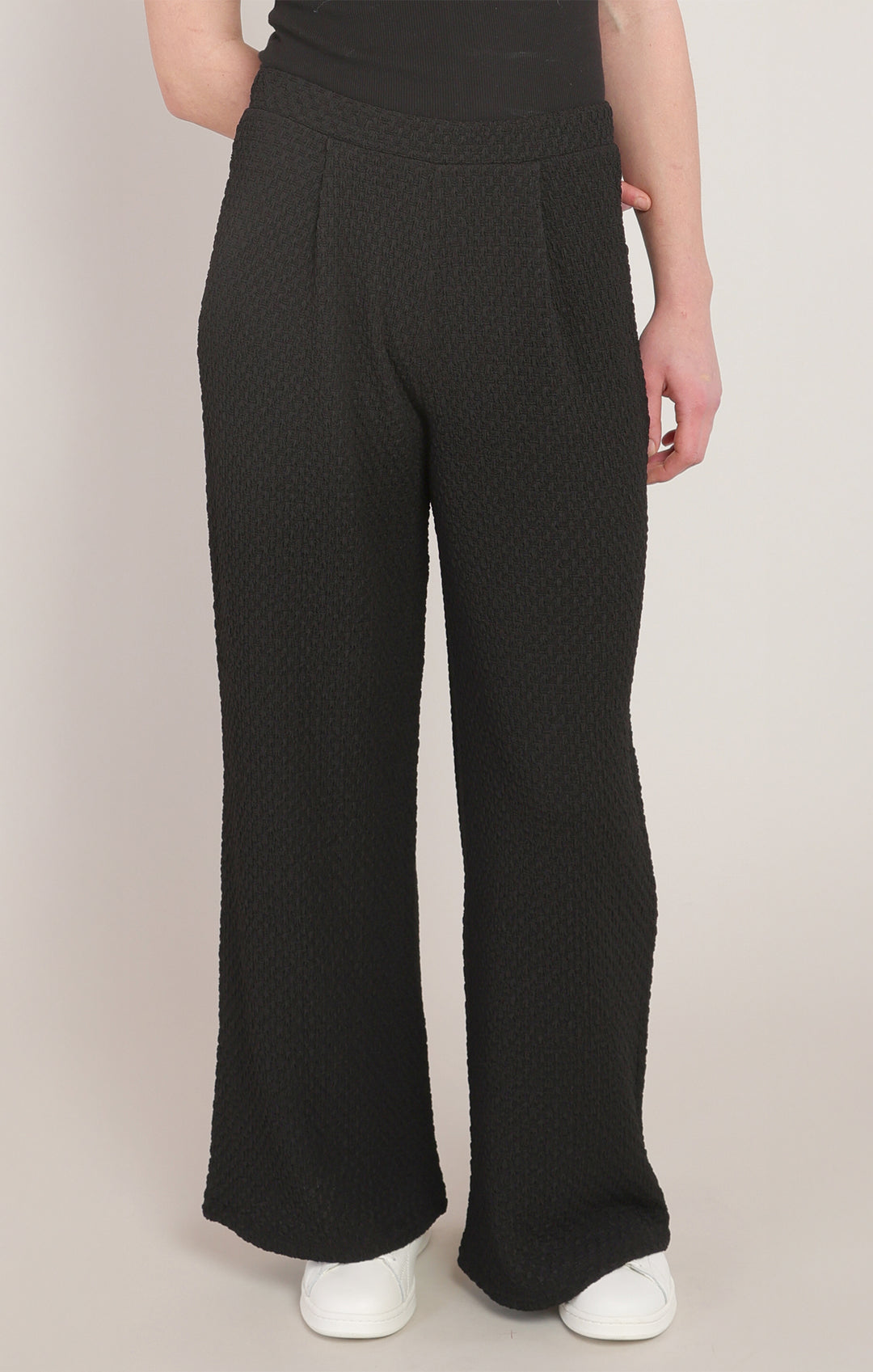 Nila Textured Pant